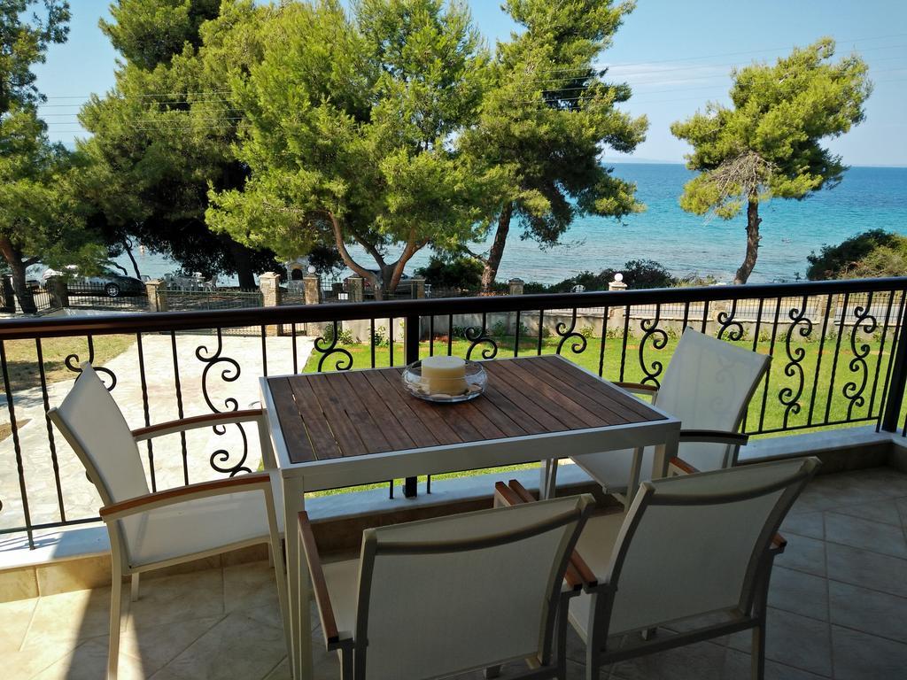 Moriel Seaside Homes Suites 埃利亚 外观 照片